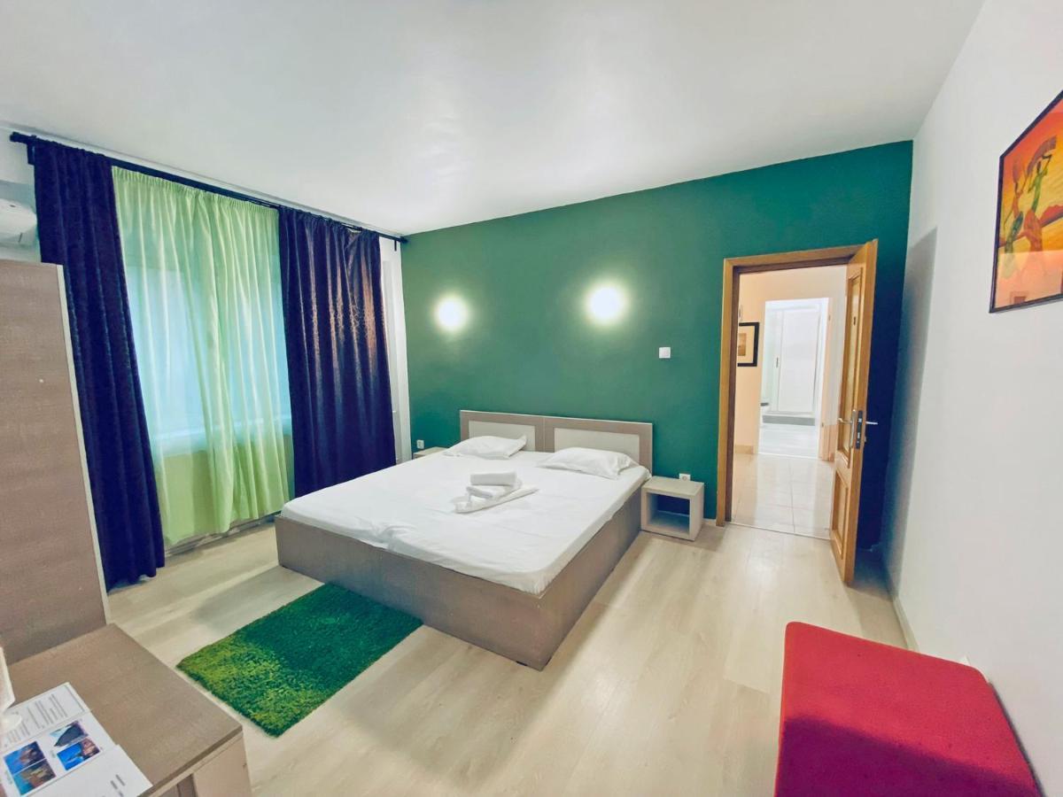 The Lincoln Suites - Central Shabbat Friendly Apartments ブカレスト エクステリア 写真