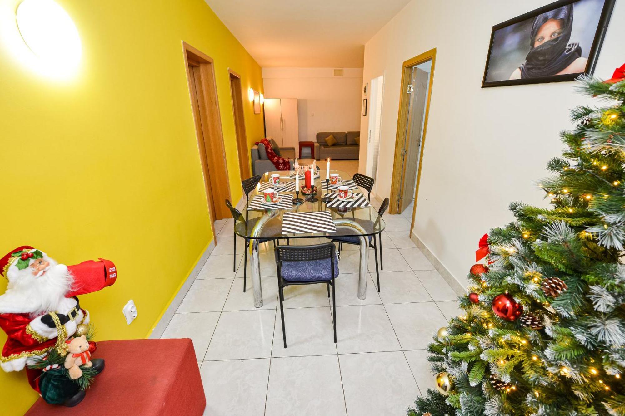 The Lincoln Suites - Central Shabbat Friendly Apartments ブカレスト エクステリア 写真