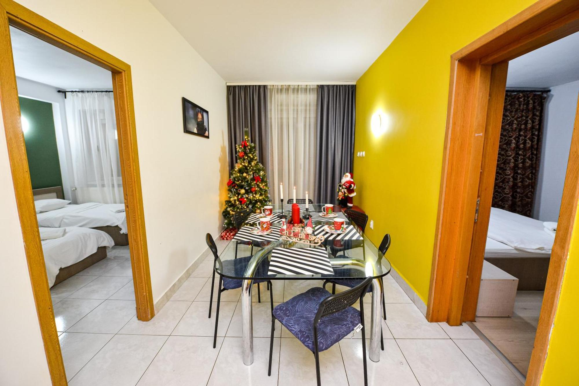 The Lincoln Suites - Central Shabbat Friendly Apartments ブカレスト エクステリア 写真