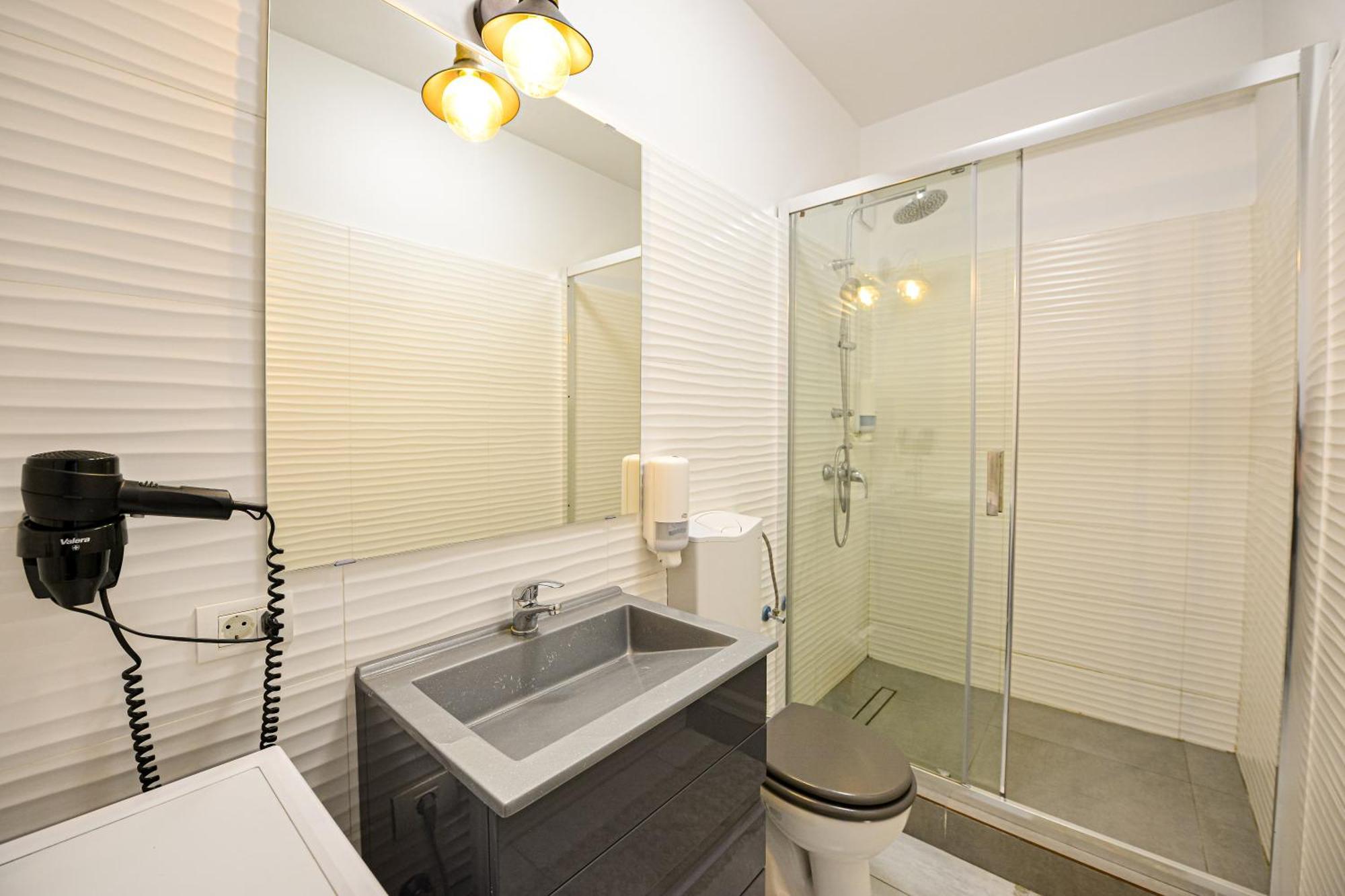 The Lincoln Suites - Central Shabbat Friendly Apartments ブカレスト エクステリア 写真