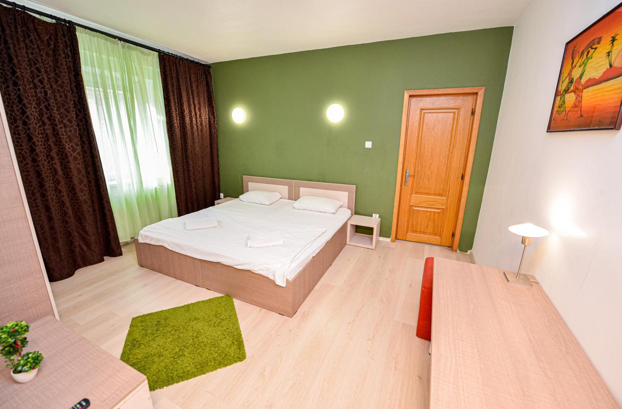 The Lincoln Suites - Central Shabbat Friendly Apartments ブカレスト エクステリア 写真